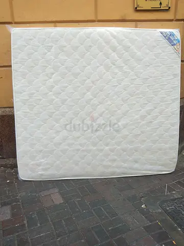 King size mattress 180x200cm. Same day delivery available