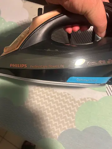 Philips PerfectCare PowerLife Steam Iron -perfect  Working Condition with new iron board