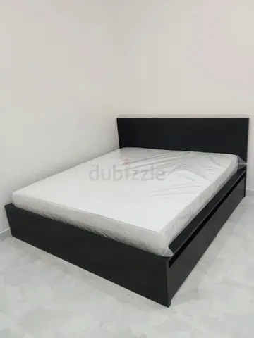 IKEA Malam king size bed 180/200cm with 2 storage drawers underneath and Ikea mattress is available