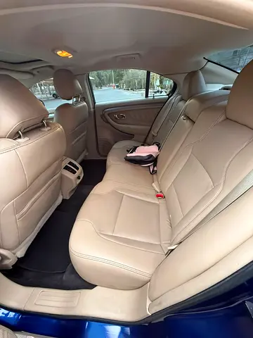 2015 FORD TAURUS 照片 11