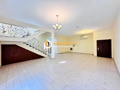 4 YEARS OLD -3BEDROOM -MAIDS- PVT BACKYARD FOR RENT