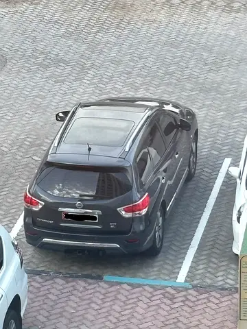 صورة مصغرة 2 لـ 2014 Nissan PATHFINDER