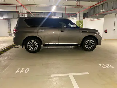 2013 Nissan PATROL 缩略图 4