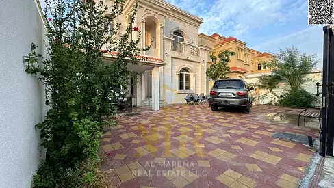 لو بتدور ع حاجه جاهزه للسكن وموقع مميز فدا طلبك فيلا بالمويهات ١ بالقرب من نستو ع مساحه 5000 قدم 5 غرف وبسعر شامل كهرباء وميه ومكيفات وفرش