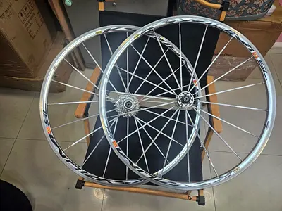Mavic Bladed spokes heavyduty RB wheelset with campagnolo cassette