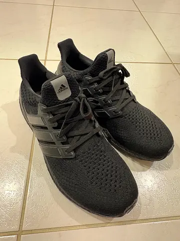 Adidas Ultraboost BLACK 1.0