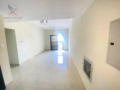 A new two room apartment and a living room close to the Chinese market and the Kabylie Center with