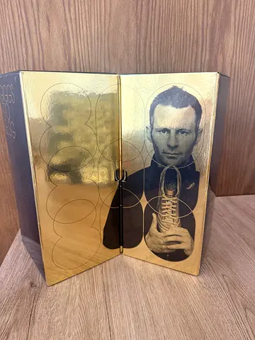 Ryan Giggs Reebok RG800 LE Pro #459/800 – Unworn – Complete Collector’s Set