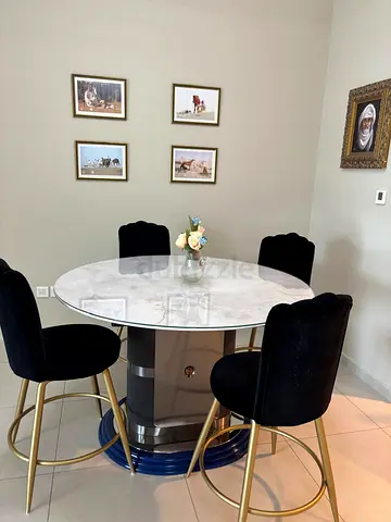 Beautiful Marble/ Stone Circular Dining Table with 4 Velvet Chairs