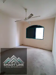 HUGE OFFER NEAR TO BUS STOP NO DEPOSIT 1BHK WITH CLOSE HALL FAMILY BUILDING RENT ONLY 22k