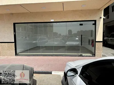 محل تجاري جديد للإيجار السنوي – عجمان، الجرف 3  جديد – أول ساكن فرصة مميزة لاستئجار محل تجاري جديد وأول ساكن في منطقة الجرف 3 بعجمان، يتمتع بموقع ممتا