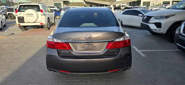 صورة مصغرة 8 لـ 2016 Honda ACCORD