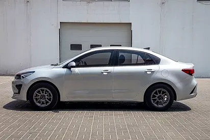 2021 KIA RIO 照片 5