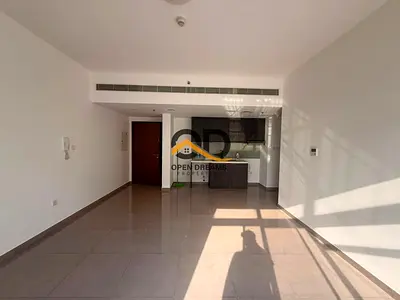 LUXURY APPOINTMENT 1BHK WITH WARDROBE WITH BULCONEY RENT 57K 4 CHAQ PAYMENT ( OUT SAID COMMUNITY)