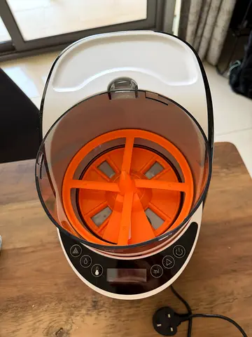 Baby Brezza Formula Pro Advanced – Like New | AED 500