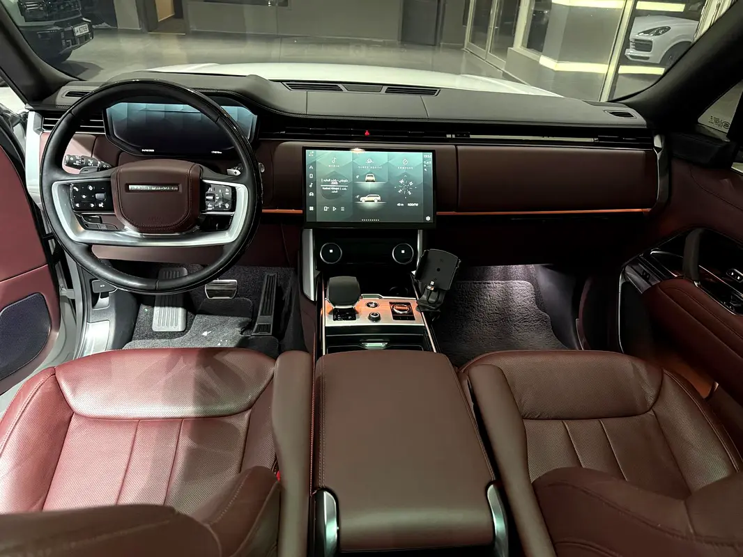 Land Rover Range Rover 2023