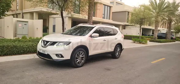 GCC 4 cylinder 4WD NISSAN XTRAILL SL “Good Condition”. Expat Lady Owner.