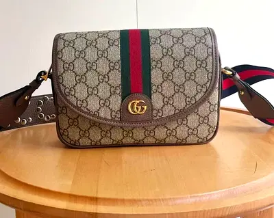 Gucci unisex cross body bag