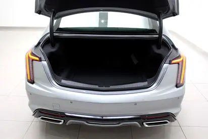 2025 Cadillac CT5 照片 5