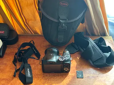 FujiFilm FinePix S1600