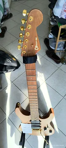 Charvel Pro-Mod DK24 HSH 2PT CM