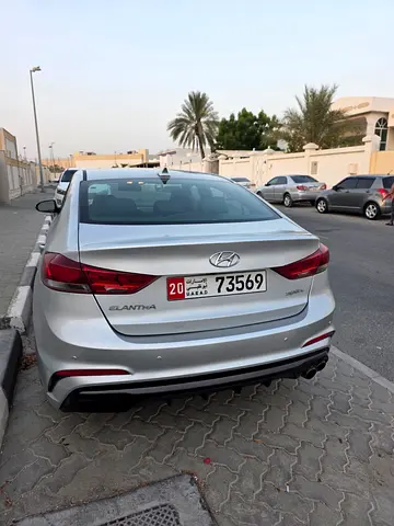 2018 Hyundai ELANTRA 照片 6