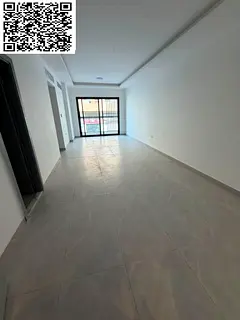 First occupancy | Two master bedrooms and a living room | Three bathrooms | Laundry room | Super del
