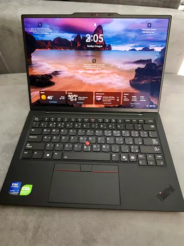 Lenovo ThinkPad X1 Carbon Gen 13 (Aura Edition) | 2.8K 120Hz OLED | Core Ultra 7 | 32GB RAM | 1TB SS