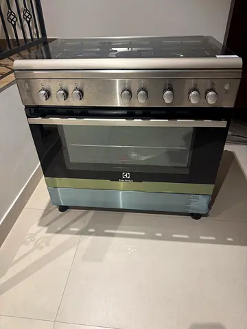Electrolux gas cooker