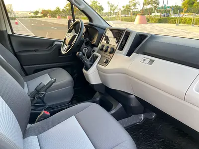 2022 Toyota HIACE 照片 6