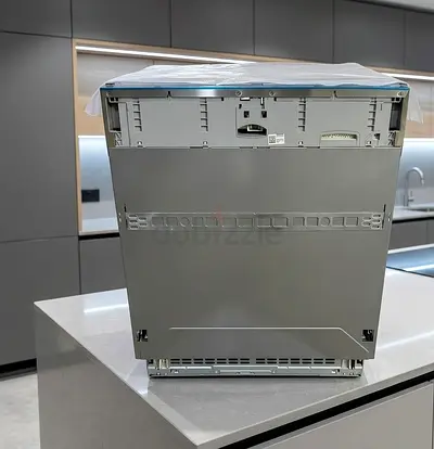 Miele G 7150 SCVi 3-Rack Built-In Dishwasher – Brand New Condition