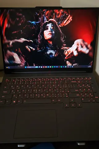 Lenovo Legion Slim 5 Gaming Laptop | i7-13700H | RTX 4060 | 32GB | 1TB SSD | 165Hz