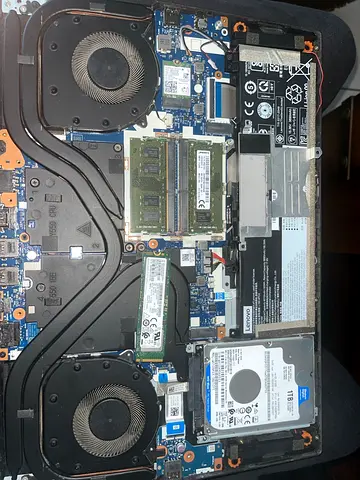 Lenovo laptop with dual fans, 2x 8 RAM slots, 1TB HDD and 256 NVMe SSD (motherboard not working)