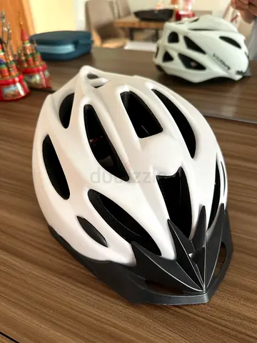 White bicycle helmet - used, good condition