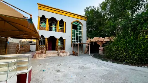بسعر ممتاز جدا ومناسب للجميع مع صيانه فري ع المالك موقع متميز جدا ومناسب للجميع مع صيانه فري
