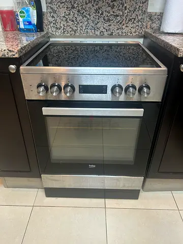 Beko freestanding electric oven and stovetop - stainless steel