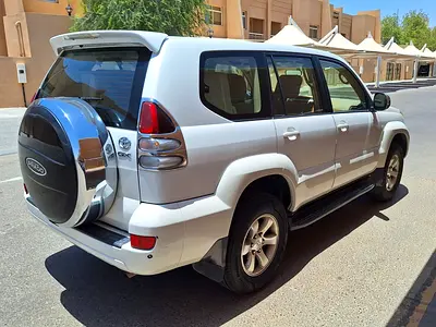 2003 Toyota PRADO photo 6