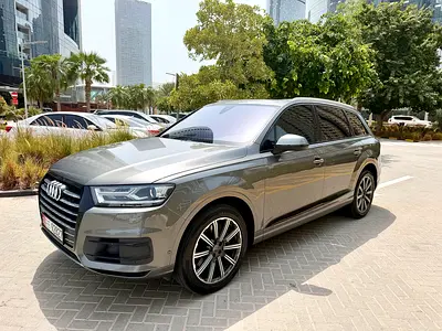 Audi Q7-GCC-V6-Sline Quattro- Full Service History-Under Warranty-Zero Accidents-Fully Loaded
