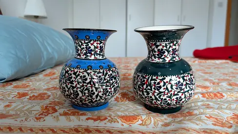 Ceramic pots