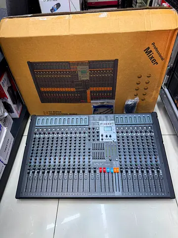 YGY Mixer 24 channel with Amplifier - Brand New