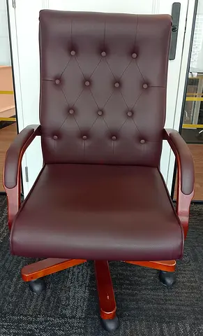 Luxury Genuine Leather Armchair 🤎