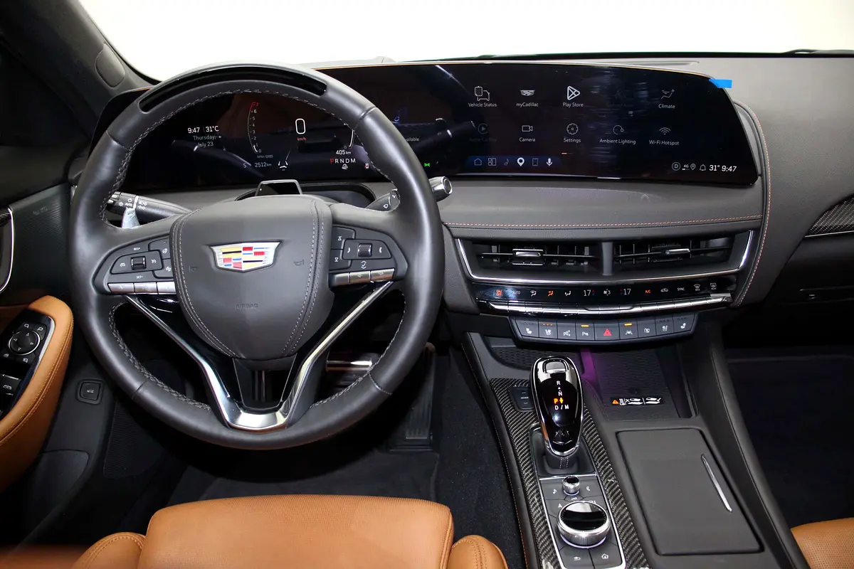Cadillac CT5 2025