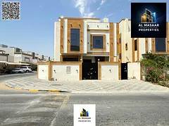 Corner villa with 7 master bedrooms, a majlis, and 3 living rooms. Central air conditioning. A great