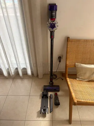 Dyson V8 cordless vacuum