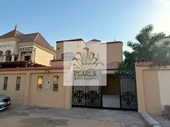 Elegant villa for annual rent in Al Mowaihat 2 Ajman, 5000 sq ft, 5 rooms, hall, majlis, 7 baths, AE