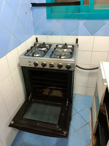 Used 4-Burner Gas Cooker with Oven - Working Condition