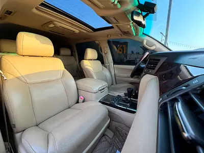 2010 Lexus LX-SERIES 照片 5