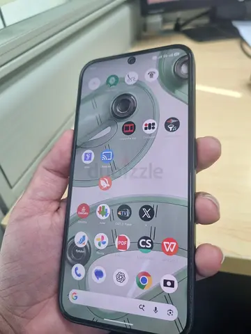 Nothing 2A phone with dual rear cameras - good condition