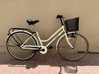 High Quality Cruiser Bike Japanese imported Dynamo operated light Perfect Condition Fully serviced