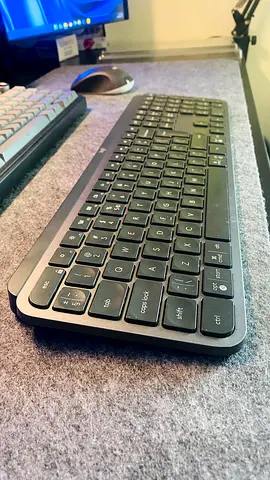 Logi MX Keys